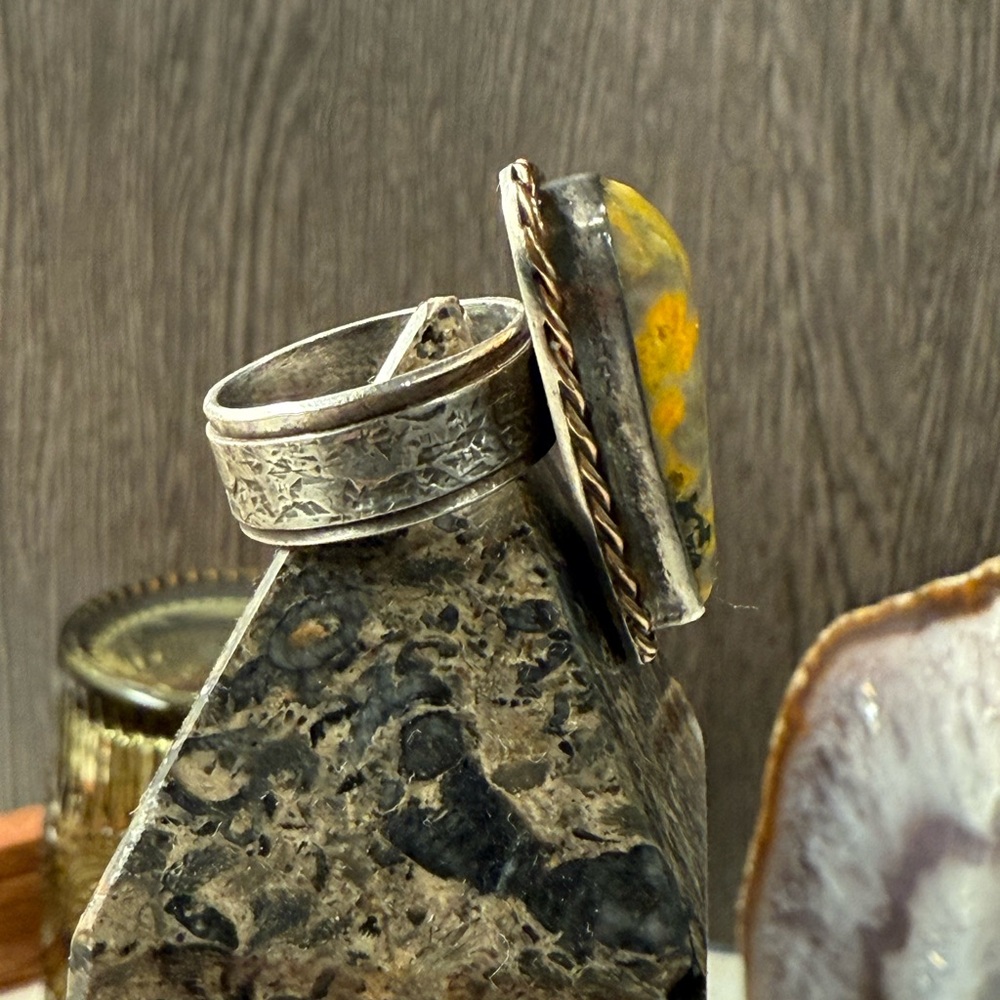 Yellow Bumblebee Stone Statement Ring - image 3